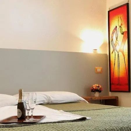 レ ドゥエ シリーン 3*